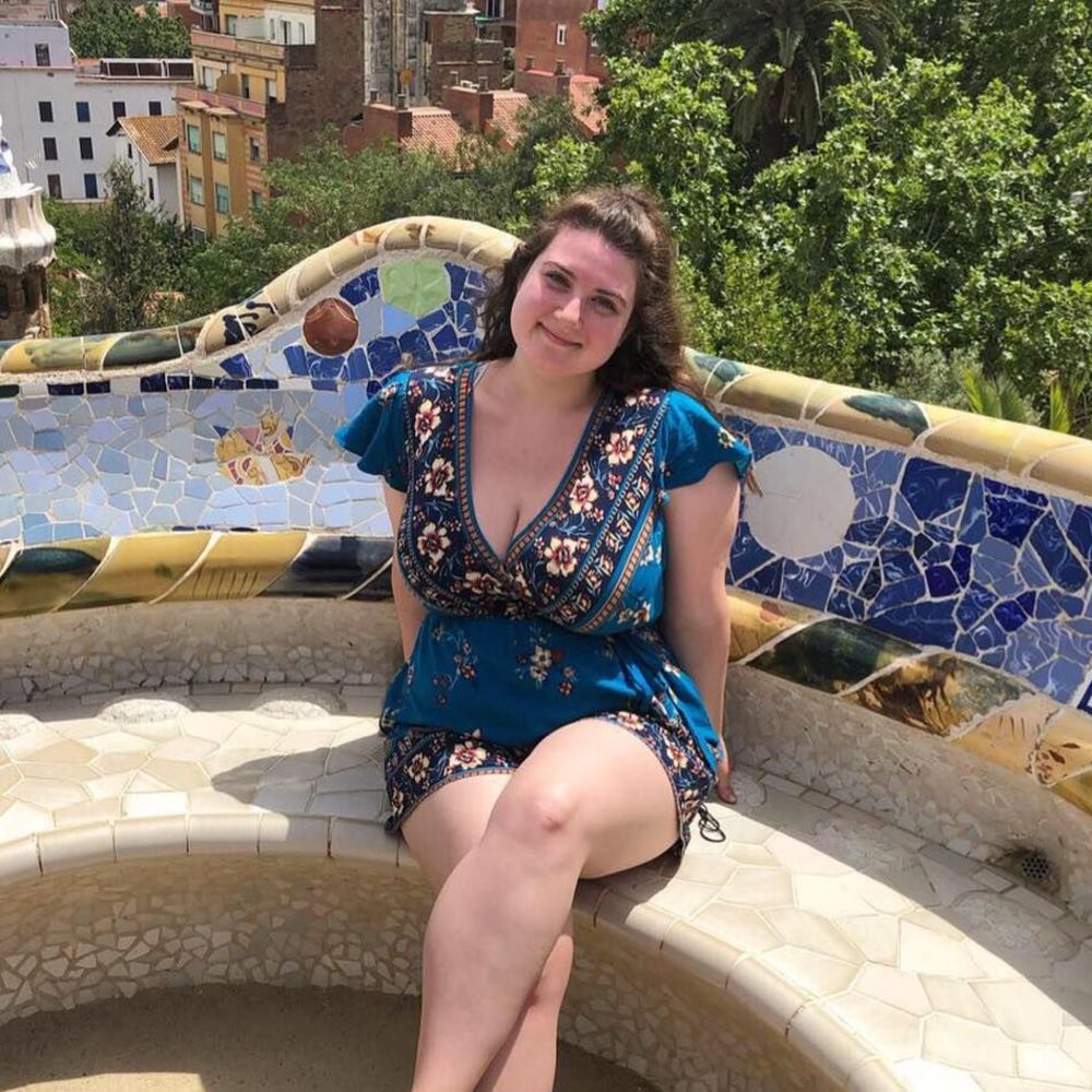 Meet your Posher, Olivia